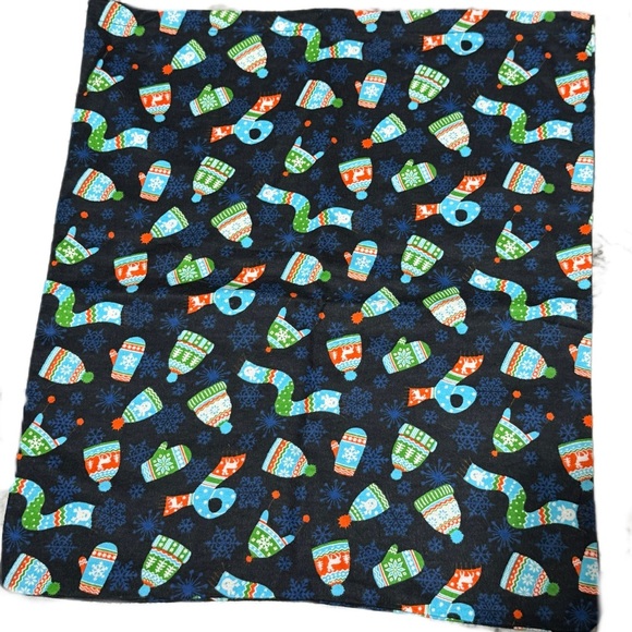 Festive Blue Drawstring Reusable Gift Bag with Colorful Winter Hat Print - Picture 2 of 2